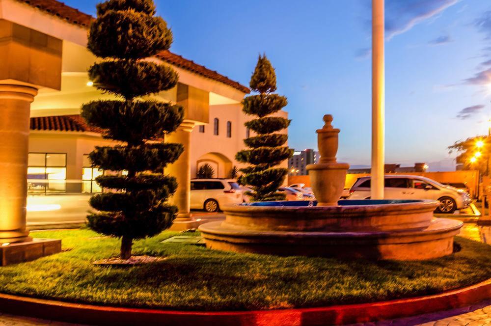 Fiesta Inn Saltillo Kültér fotó